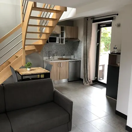 게스트하우스 Aux Herbes Hautes Fleurbaix