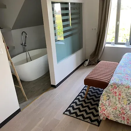 게스트하우스 Aux Herbes Hautes Fleurbaix