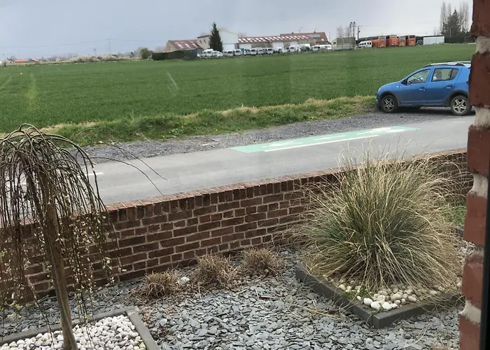 Aux Herbes Hautes 3*